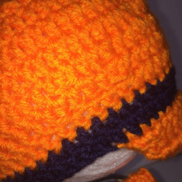 NWT Hand made in Europe - Artisan Baby set 6-9mo - Picture 3 of 5